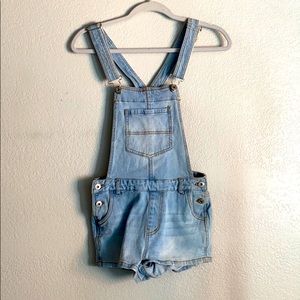 Lightwash denim overalls